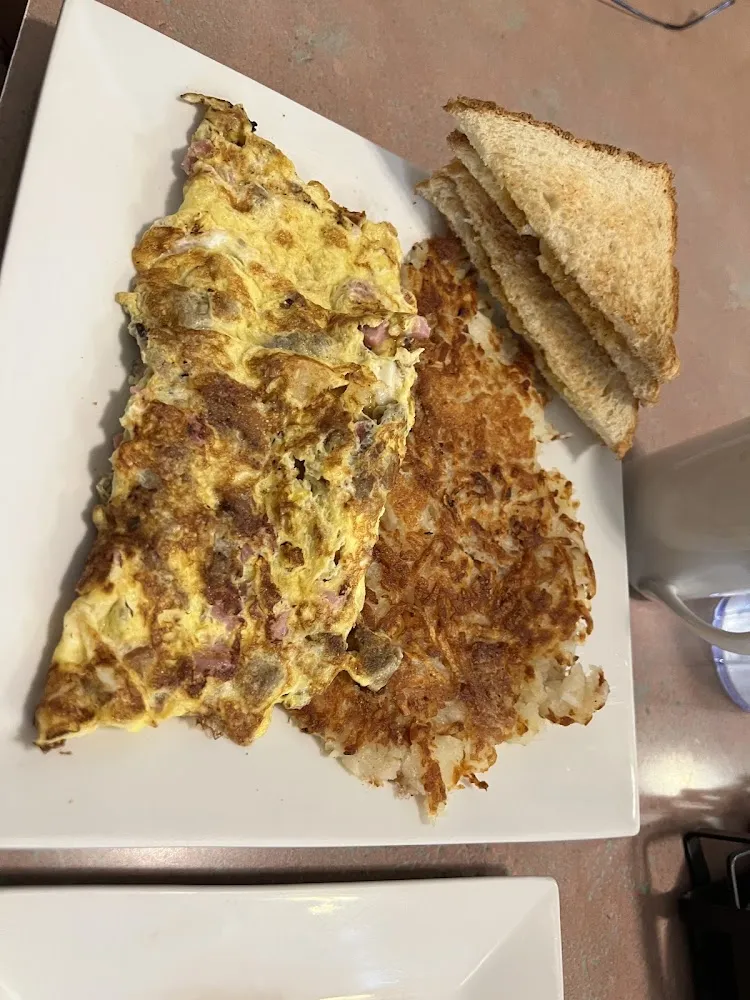 Meat Lover Omelette with Bacon Ham & Sausage
